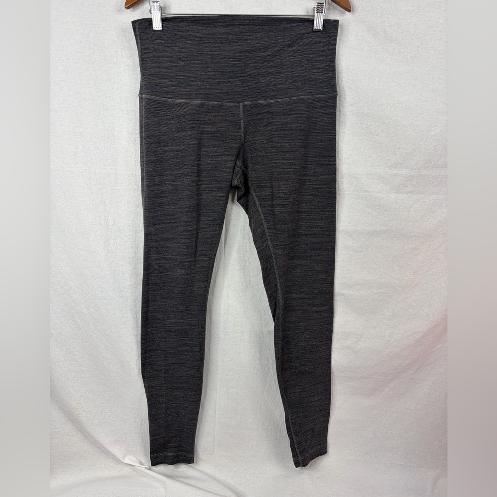 Lululemon Wunder Under Hi-Rise
Size 12 Heather Grey-ish yoga leggings